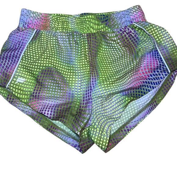 Fabletics Womens Shorts Full Speed Mid Rise Running Elastic Waist Size XS Green - Picture 2 of 7